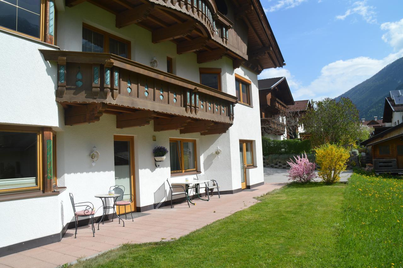 Landhaus Gumpold Neustift im Stubaital Exterior photo